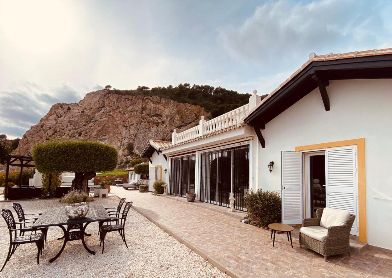 Casa Capricornio Bed & Breakfast Marbella Bagian luar foto