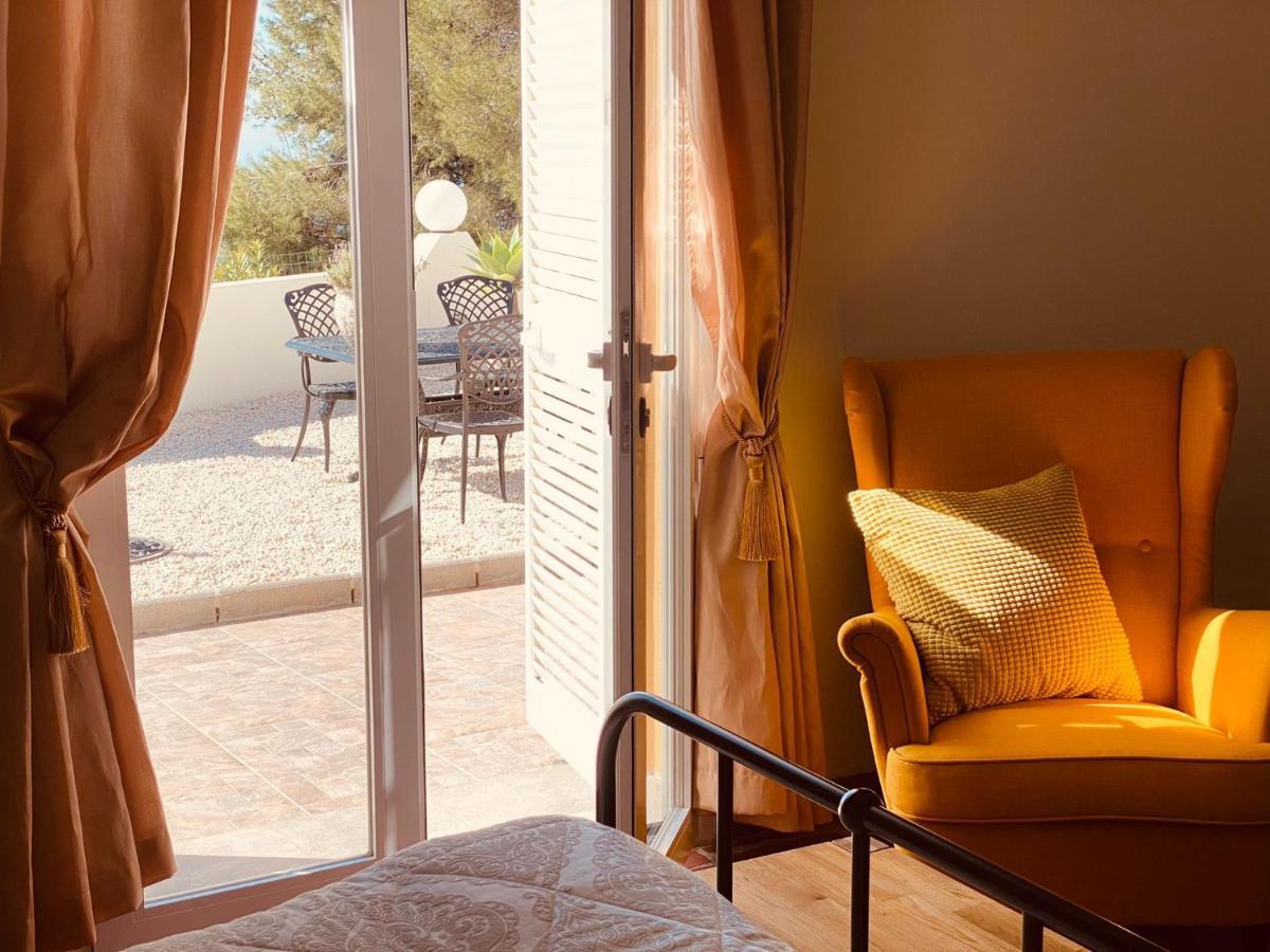 Casa Capricornio Bed & Breakfast Marbella Bagian luar foto